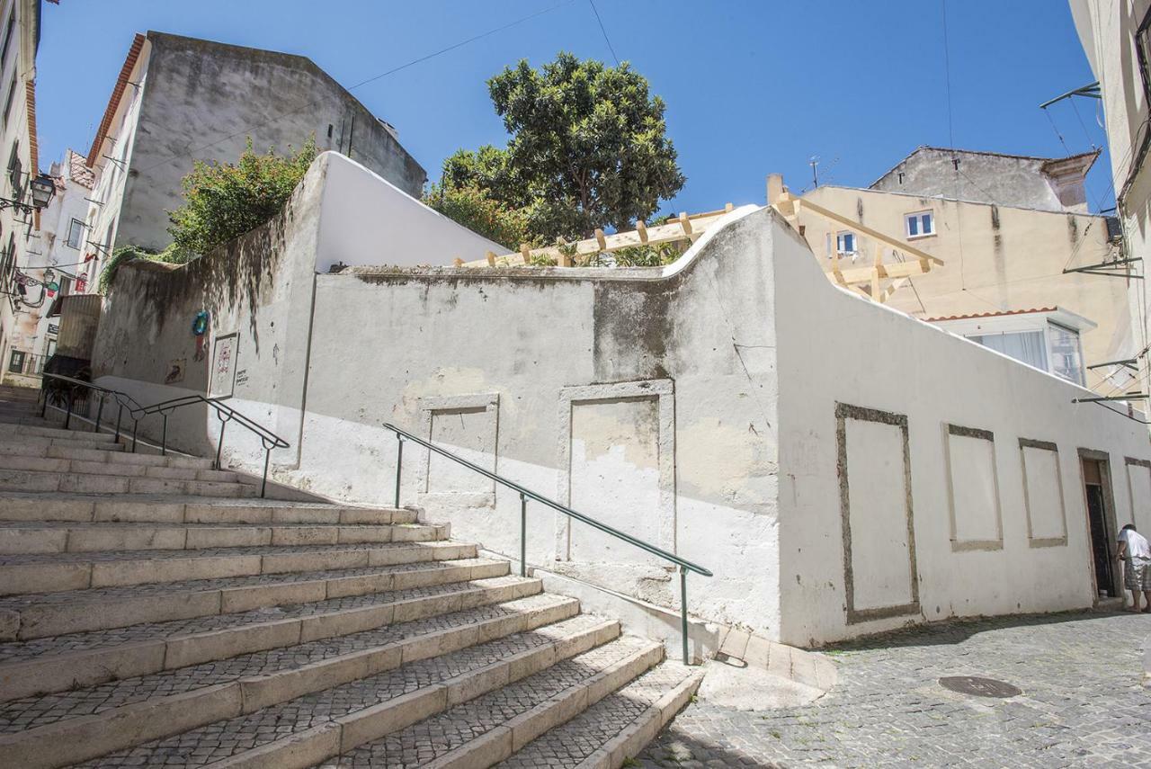 Localtraveling Cathedral & Castle - Family Apartments Lisboa Exterior foto